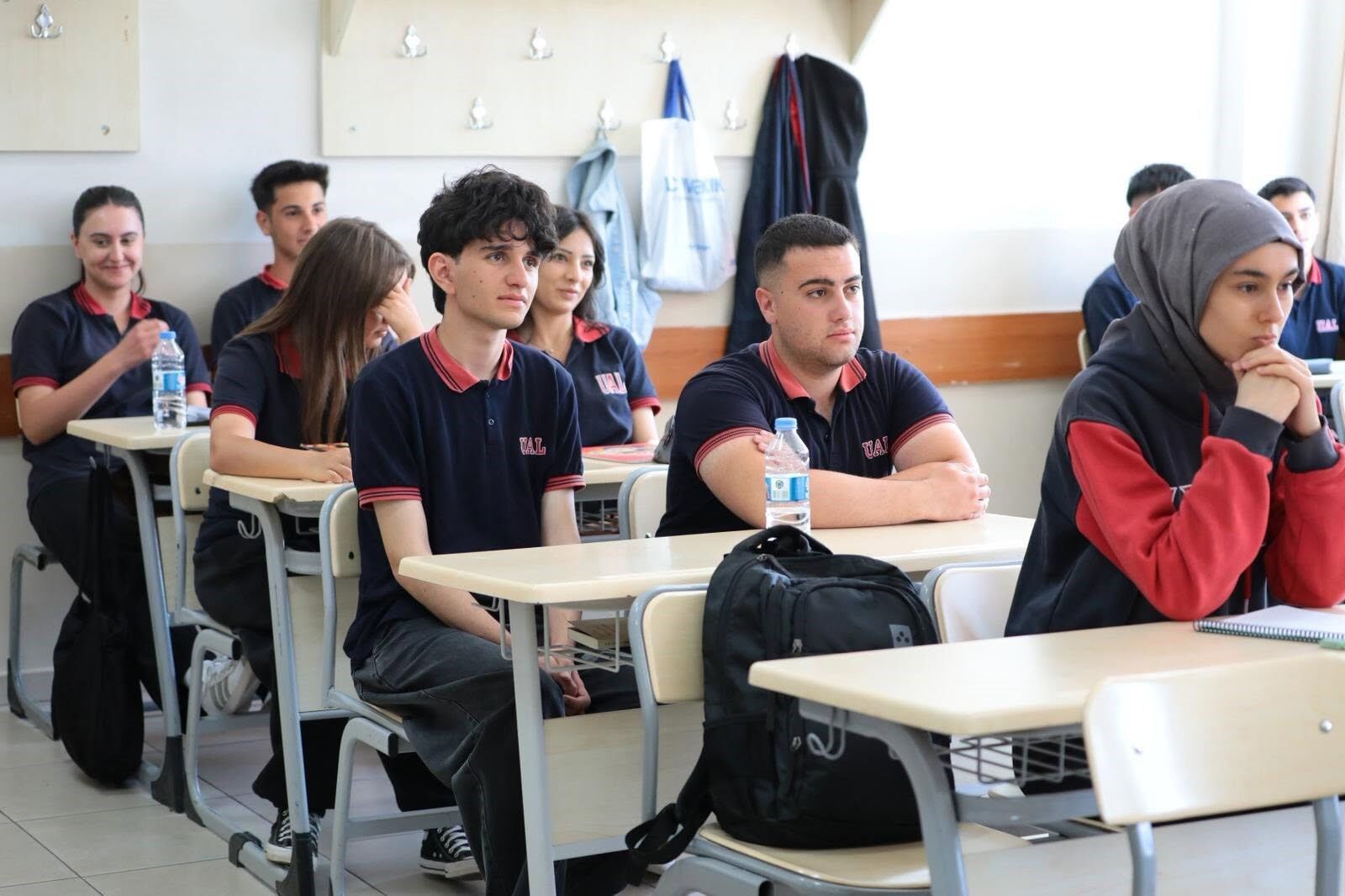 Vali̇ Öğrenci̇ler Zi̇yaret (2)