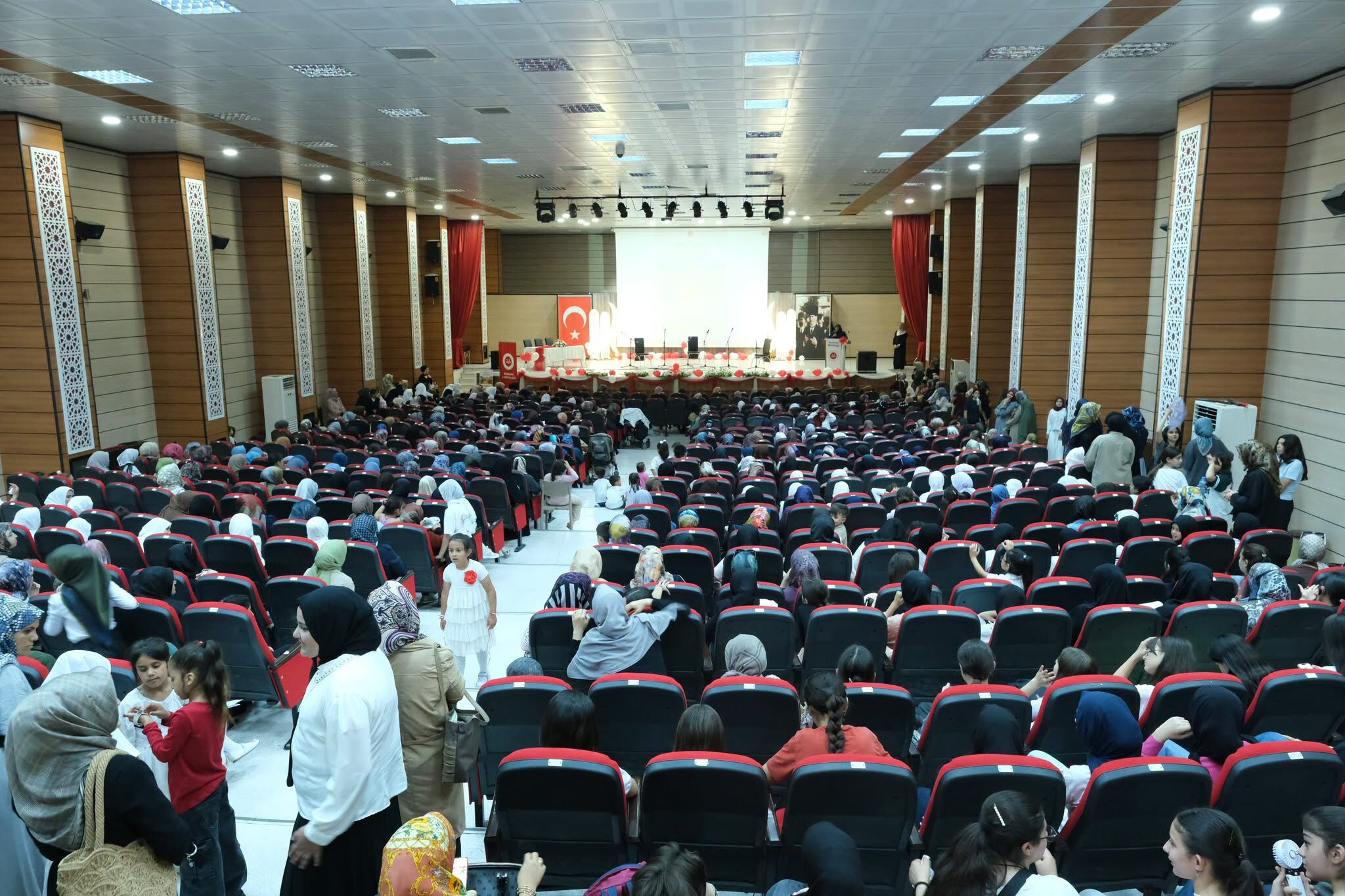 İlahi̇ Yarişmasi Müftülük 3