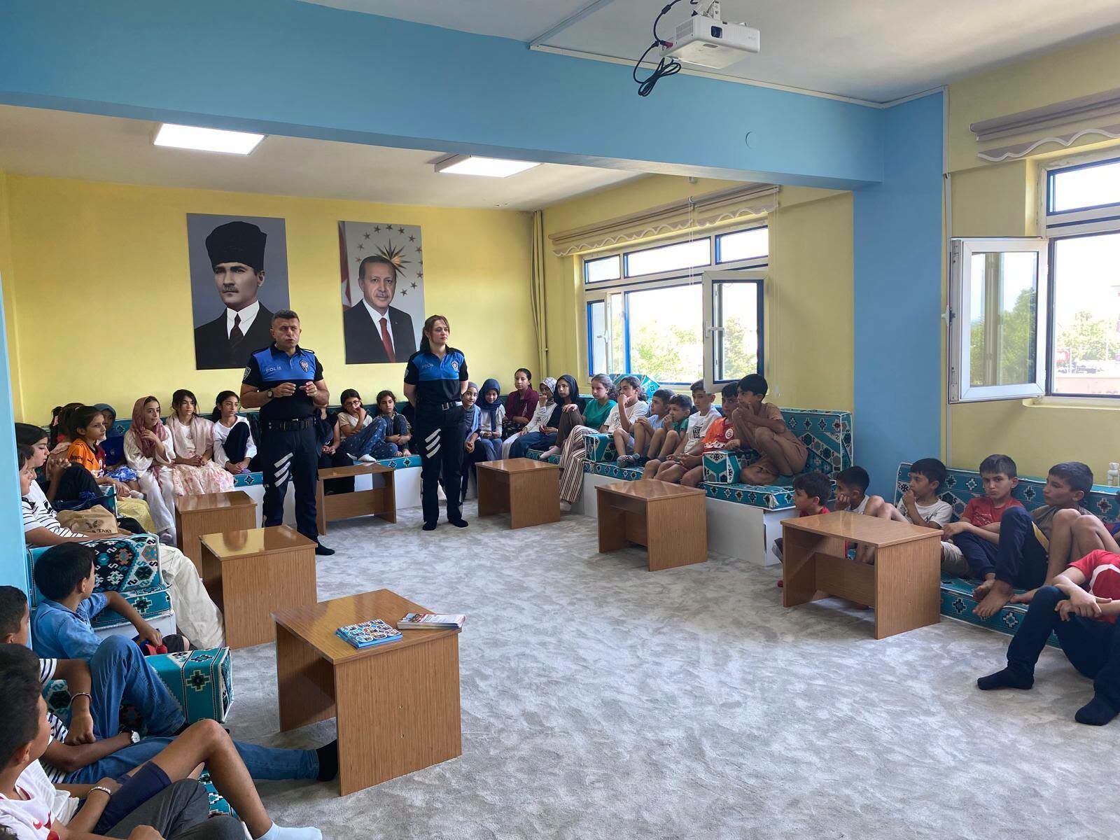 Emni̇yet Öğrenci̇ler Eği̇ti̇m 1
