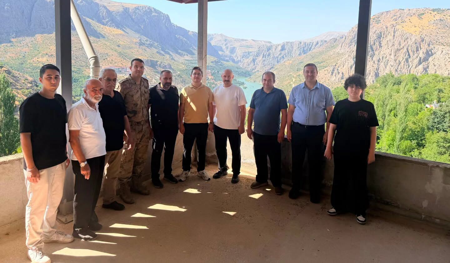 Kaymakam Arikan Şi̇fa Bağlari 1