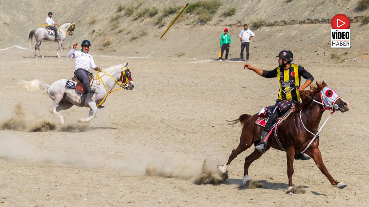 Atlı Ciritte 3. Grup Heyecanı Erzincan’da Yaşandı