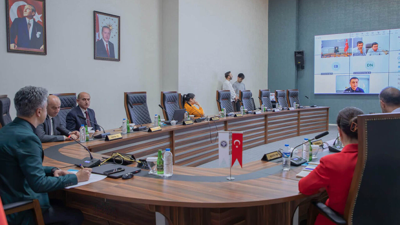 EBYÜ’den Özbekistan ile Akademik İş Birliği
