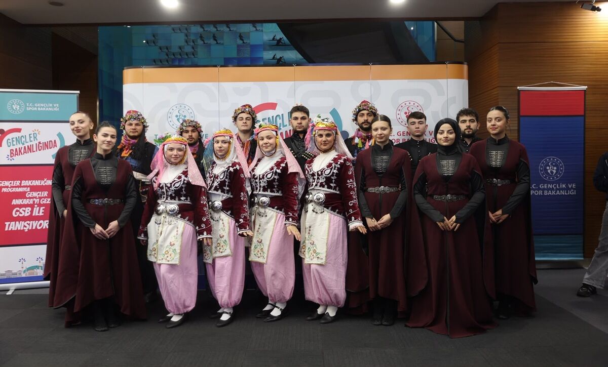 Gençler Bakanliği Buluşmasi 2