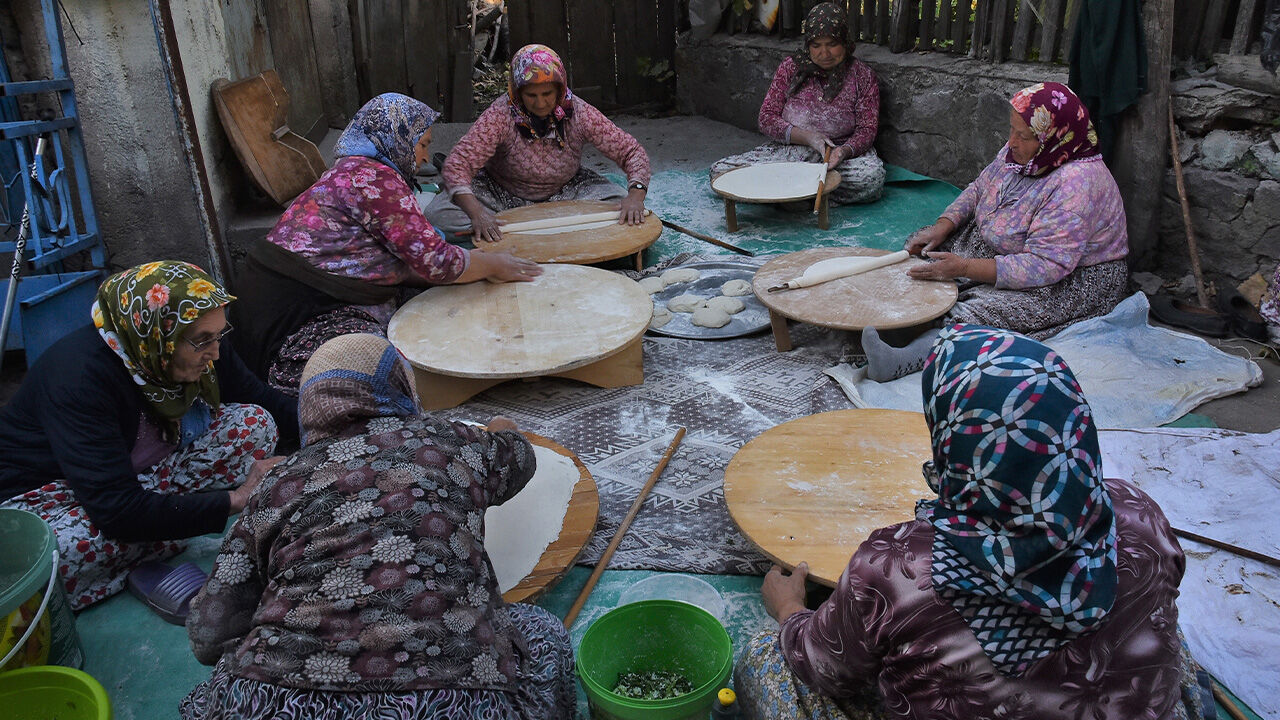 Erzincan'da Paranın Geçmediği Gelenek Devam Ediyor