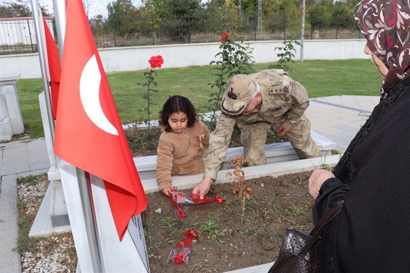 Erzi̇ncan Jandarma Şehi̇t Yakup Koç Zi̇yaret 5