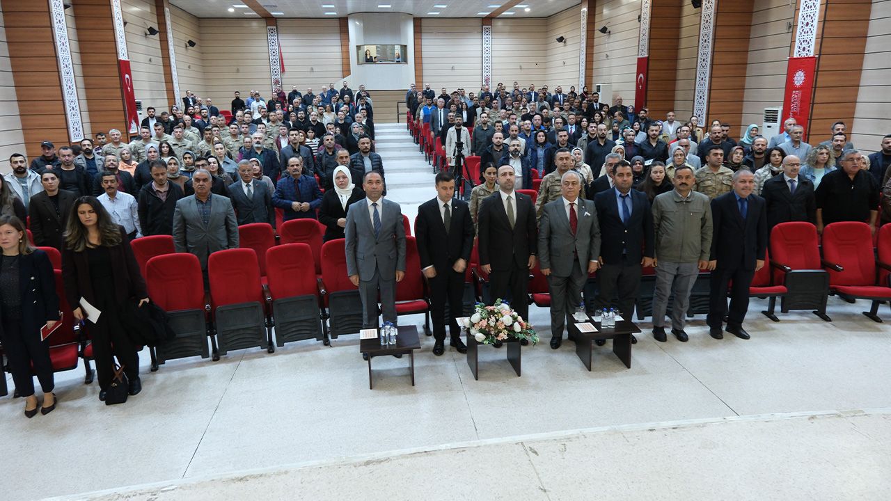 Erzincan’da Kamu Görevlilerine İletişim Eğitimi