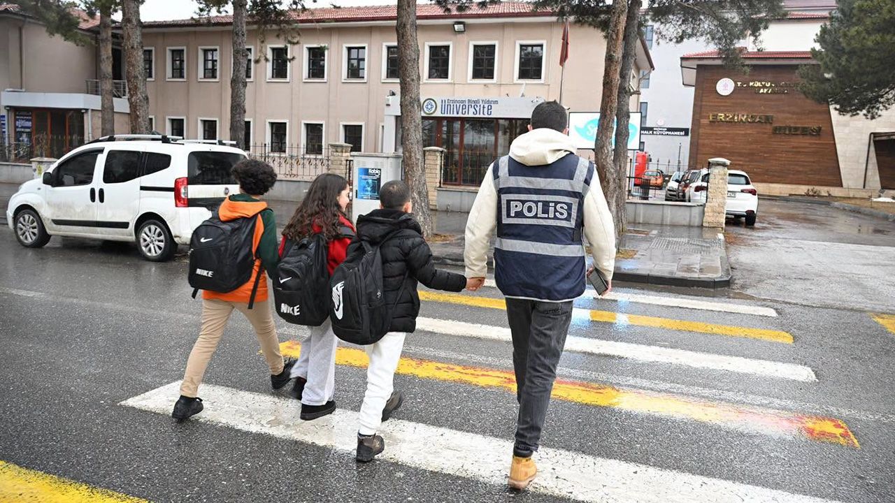 Erzincan'da Okullarda Güvenli Eğitim İçin Denetimler Sürüyor
