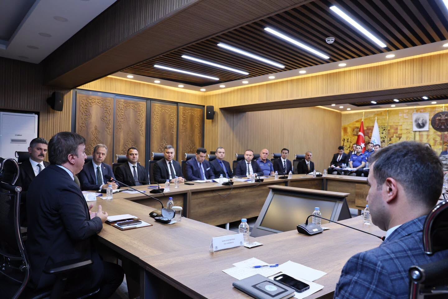 Vali̇li̇k Asayi̇ş Toplantisi 2