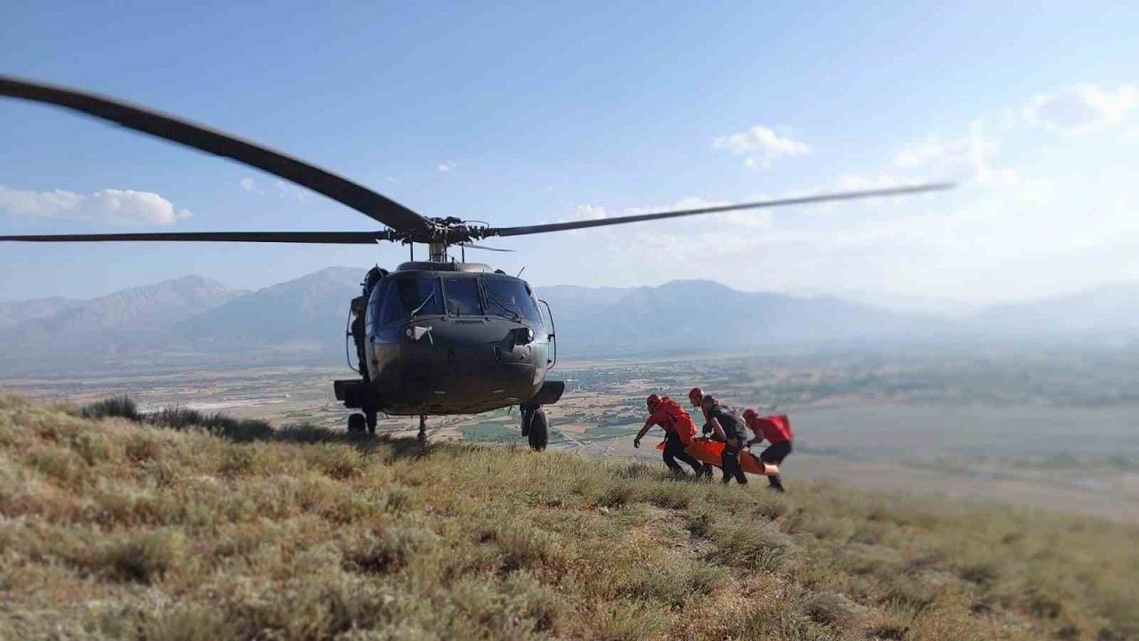 Maden Araştırması Yaparken Yaralanan Jeoloji Mühendisi Helikopterle Kurtarıldı