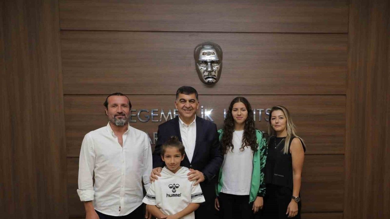 Fadıloğlu, Fenerbahçe’ye transfer olan Beril’i ağırladı