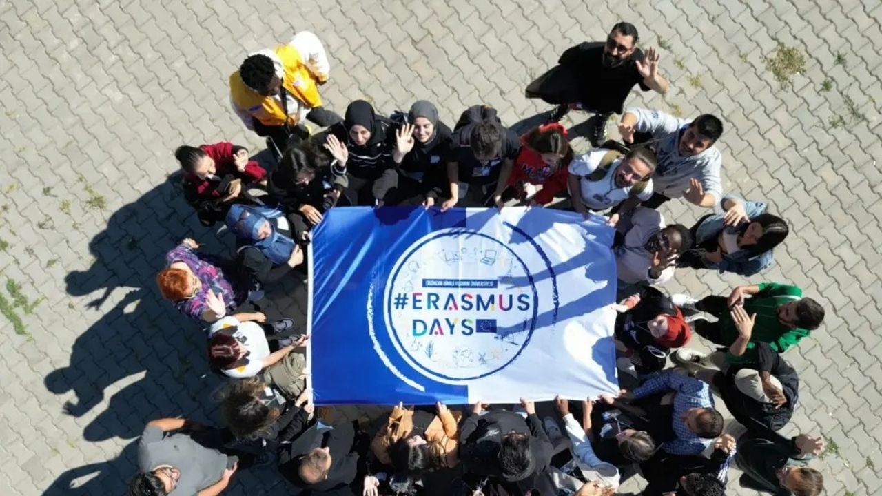 EBYÜ'nünde Katkılarıyla Türkiye Erasmus etkinliklerinde birinci