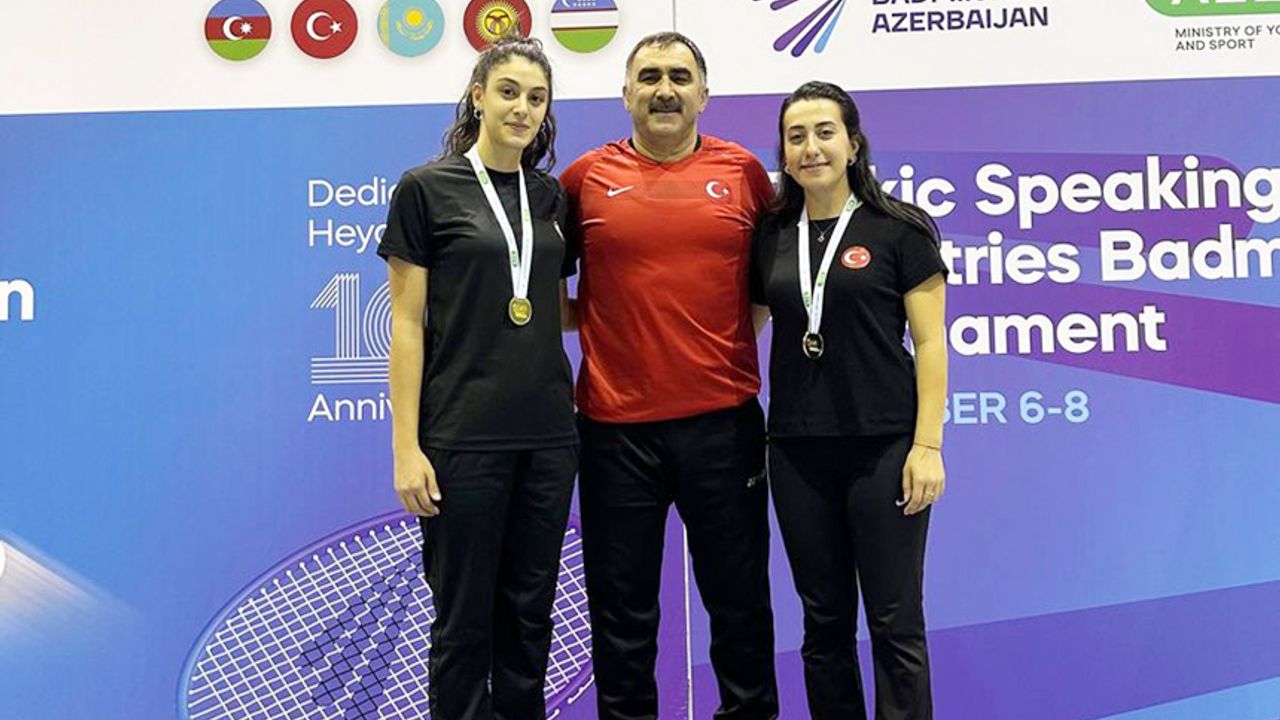 Erzincanlı Milli Sporcular Azerbaycan'da Şampiyon Oldu