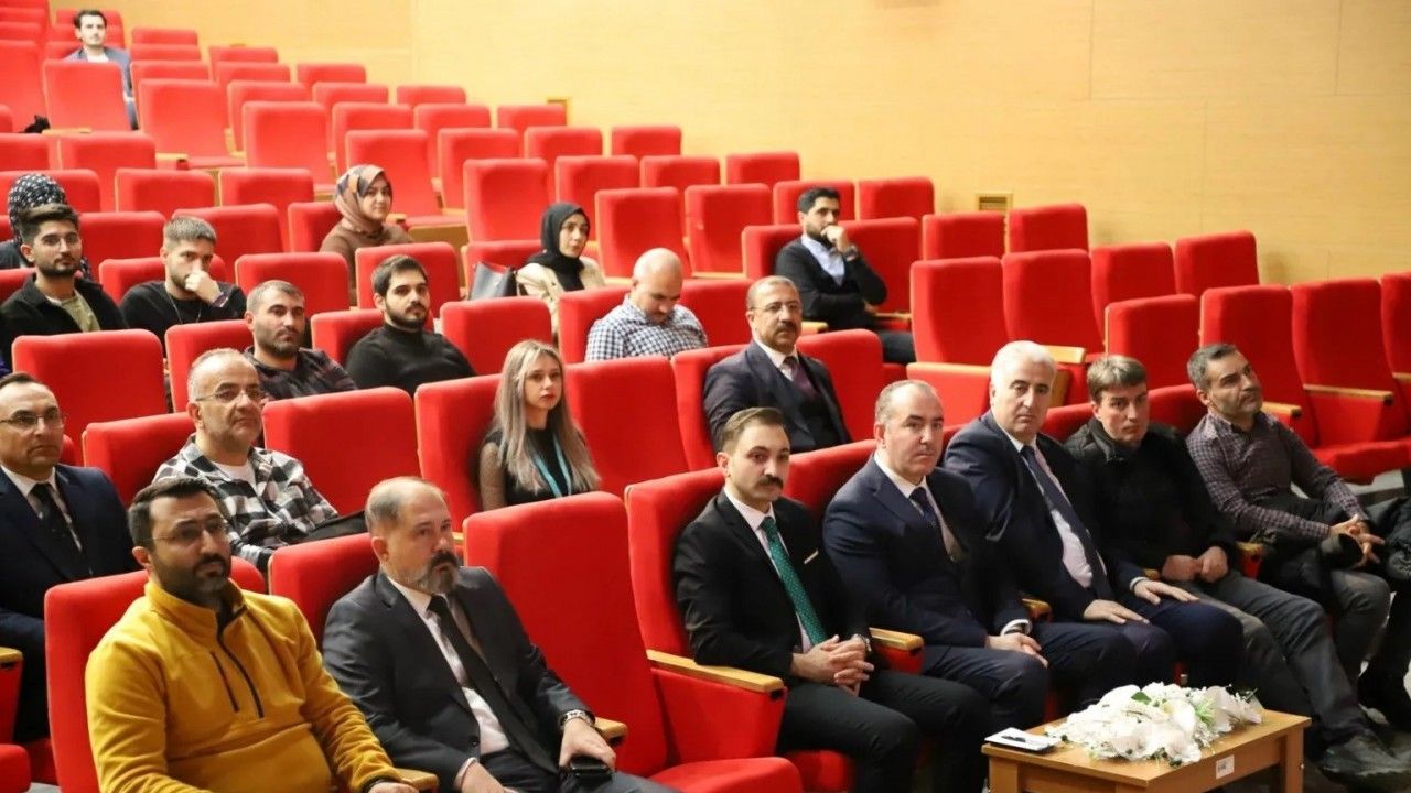 EBYÜ’de “Bağımlı Olma İradeli Ol” Çalıştayı Düzenlendi