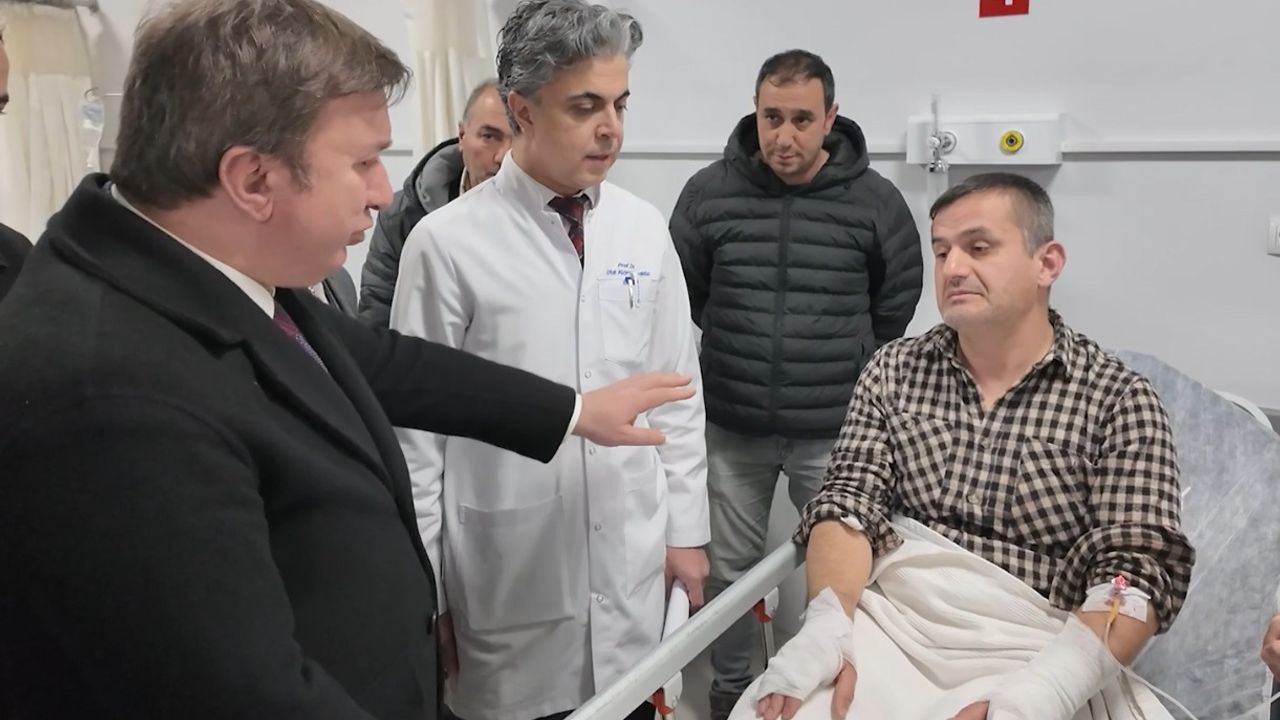 Vali Aydoğdu Kazada Yaralananları Hastanede Ziyaret Etti