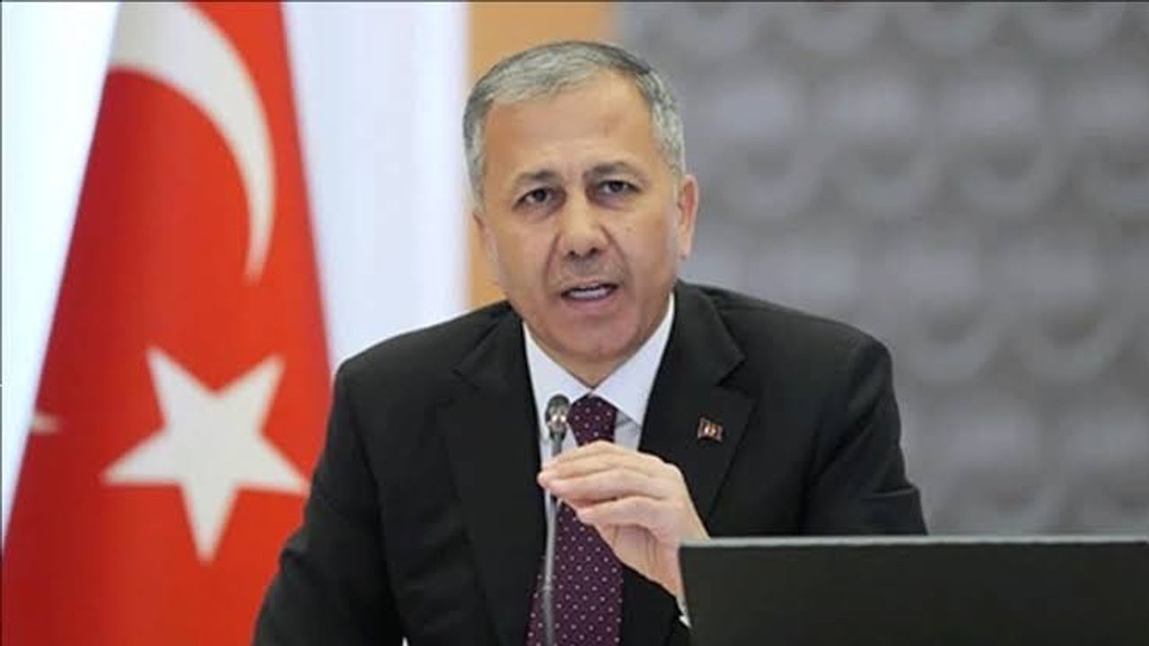 İçişleri Bakanı Ali Yerlikaya, Erzincan’ın İliç ilçesinde maden sahasında yaşanan toprak kaymasında 9 kişiye ulaşılamadı