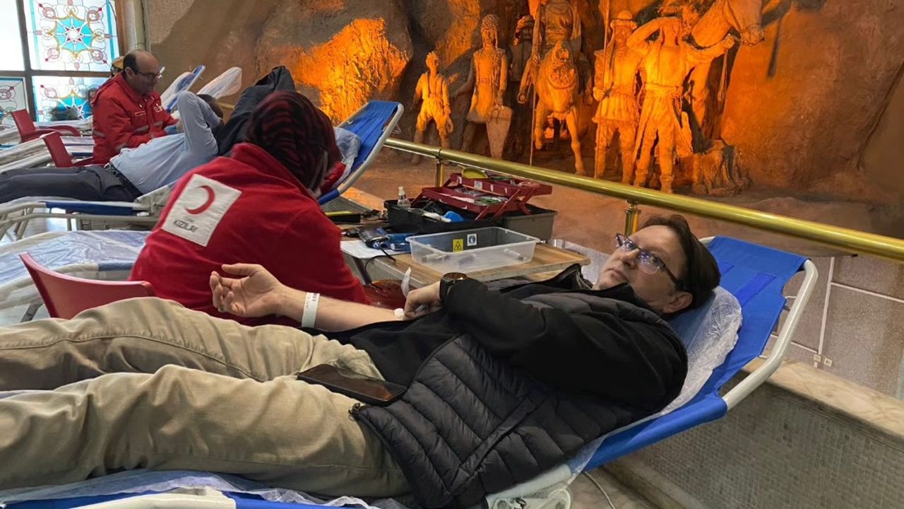 Belediye Çalışanları Kızılay’a Kan Bağışında Bulundu