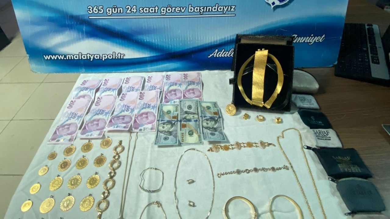 Altın hırsızları polisten kaçamadı