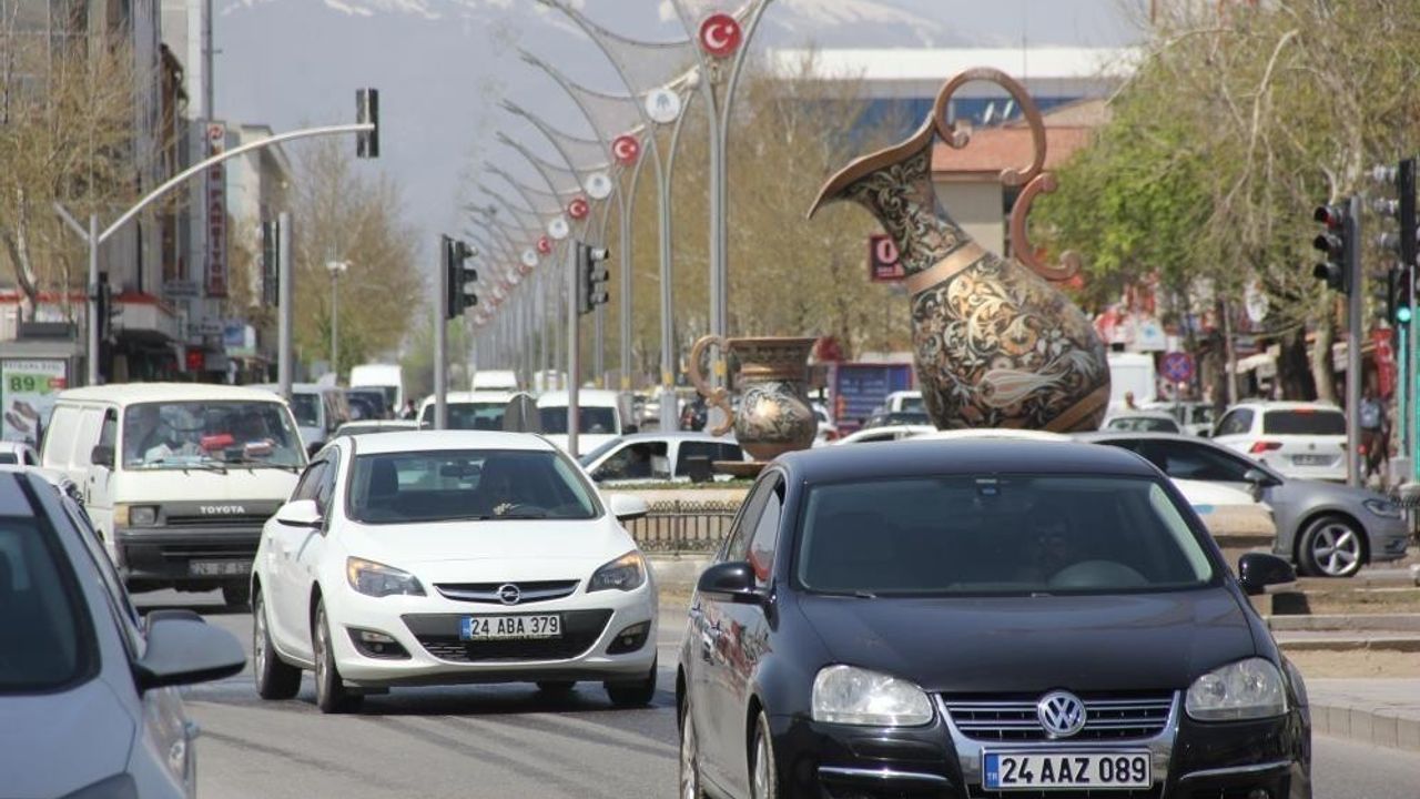 Erzincan’da trafiğe kayıtlı araç sayısı 65 bin 439 oldu