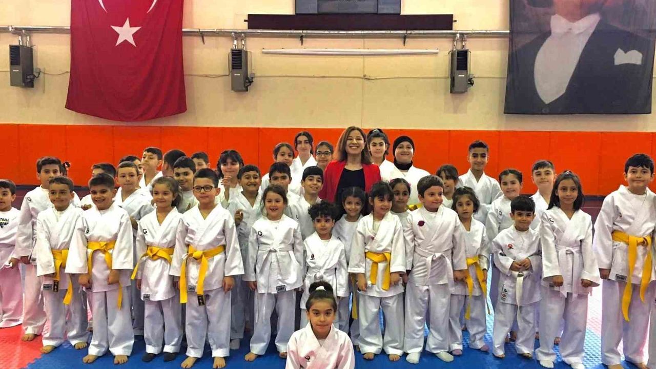 Karate ‘Kuşak terfi’ sınavı Bitlis’te yapıldı