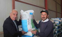 Ahlat’ta 87 çiftçiye 34 ton sertifikalı kuru fasulye tohumu dağıtıldı