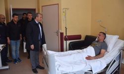 Eminiyet müdüründen personeline hastanede ziyaret