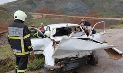 Erzincan’da trafik kazası: 2 yaralı