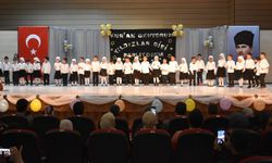 Kur’an kursu öğrencilerine taç giyme ve yılsonu mezuniyet töreni yapıldı