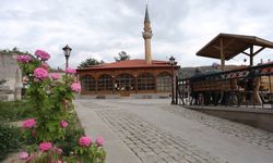 Gülabibey Camisi’nde 5,5 Asırdır Ezan Sesi Yükseliyor