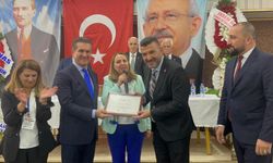 CHP'nin Yeni İl Başkanı; Zeynep Erdoğan Sarıca
