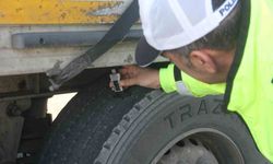 Erzincan’da Trafik Ekiplerinden Zorunlu Kış Lastiği Denetimi
