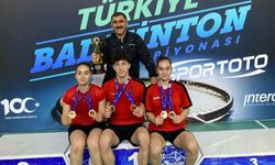 Erzincanlı Badmintoncular 4 Branşta Türkiye Şampiyonu Oldu