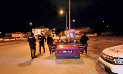 Polisten Yurtlar Önünde Sıkı Denetim
