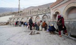 Erzincanlılar ’Ekşisu’ İle İftar Açıyor