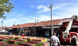 Yangında zarar gören işyerlerinde çalışmalar sürüyor