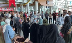 Hacı Adayları Dualarla Uğurlandı