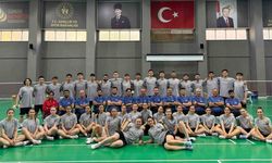 Erzincanlı Milli Badmintoncular Kampa Girdi