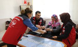 Bir Fincan Kahveyle Gönüllere Dokundular