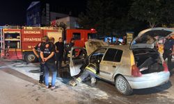 Erzincan’da gece saatlerinde korkutan araç yangını