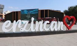Erzincan’da termometreler 39 dereceyi gördü; sokaklar boş kaldı