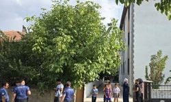 Üçüncü Kattan Düşen Genç Kadın Ağır Yaralandı