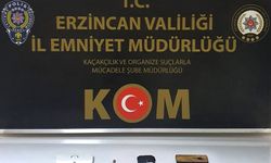 Ehliyet Sınavında Gizli Kameralı, Kulaklıklı Kopya Düzeneği Ele Geçirildi