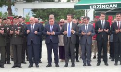 Garnizon Şehitliğinde Anma Programı Düzenlendi
