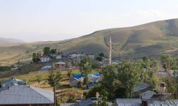 Otlukbeli Umurlu Köyünde Taşlı Sopalı Kavga; 2 Yaralı