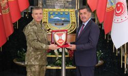 Başkan Aksun 3. Ordu Komutanı Kor. Gen. Altuğ’u Ziyaret Etti