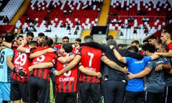 24Erzincanspor Hüsamettin Tut İle Yeniden Anlaştı