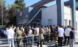 Erzincan Adliyesi’nde Zabıt Katipliği Sınavı Yoğunluğu