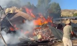 Kemah Beşikli Köyünde Saman Yangını