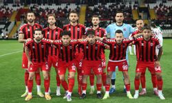 Erzincanspor Karamansporu Eli Boş Gönderdi 2-1