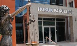 Hukuk Fakültesinde Devam Zorunluluğu Öğrencileri Mağdur Etti