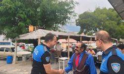 Polis Ekipleri Esnafı Güvenlik Konularında Bilgilendiriyor